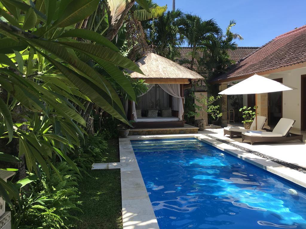 Villa Alu Lima Seminyak Exterior foto